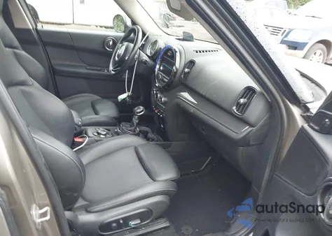 2017 Mini Countryman Cooper z USA, uszkodzony, nr VIN WMZYV5C32H3E02543